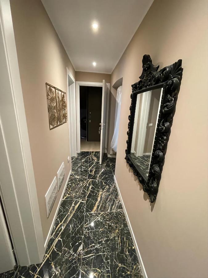 Prestige Suite Via Romagnoli 시르미오네 외부 사진